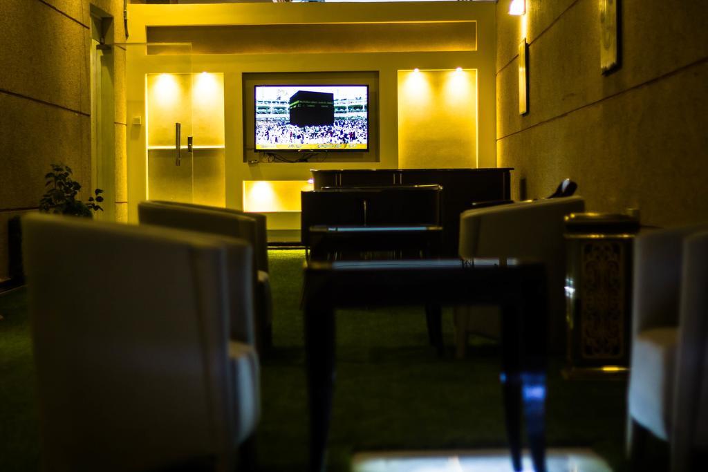 Rest Night Serviced Apartments- Alhamra Riad Exterior foto The interior of the lounge