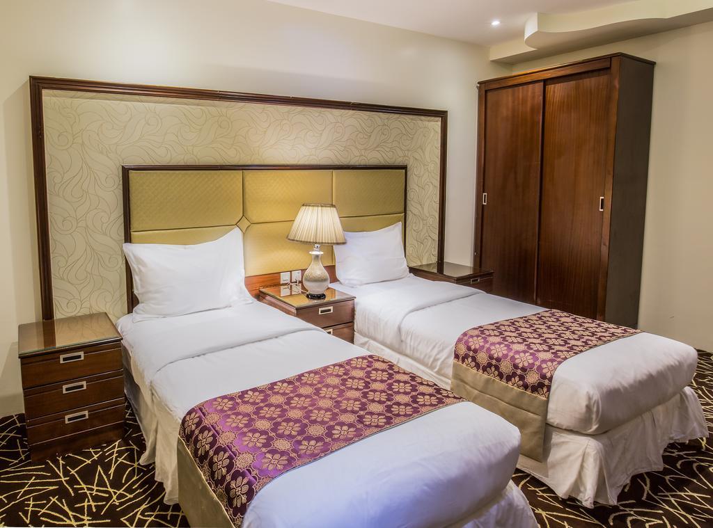 Rest Night Serviced Apartments- Alhamra Riad Exterior foto Deluxe Room