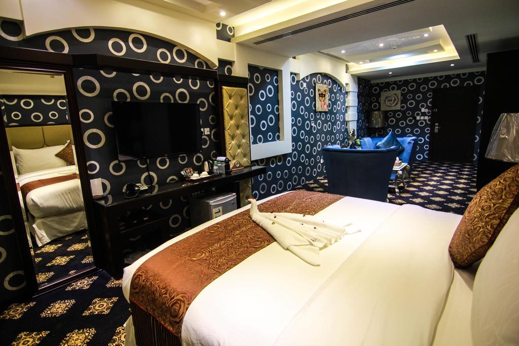 Rest Night Serviced Apartments- Alhamra Riad Exterior foto Suite
