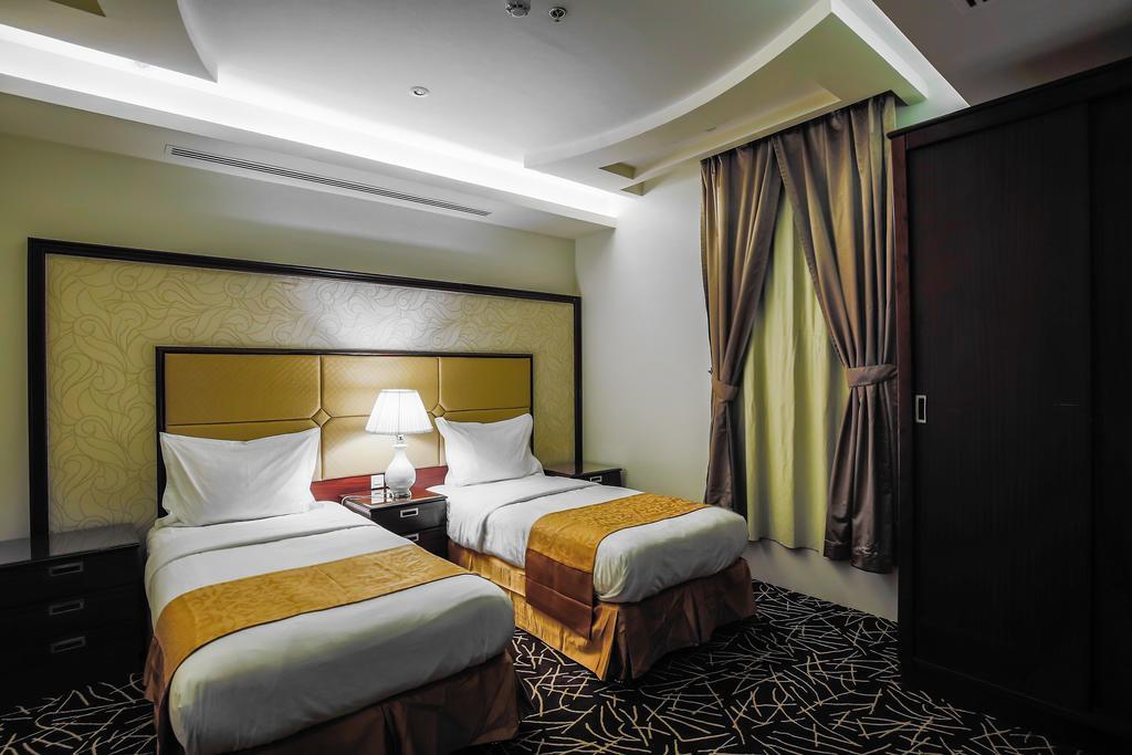 Rest Night Serviced Apartments- Alhamra Riad Exterior foto Deluxe Room